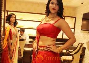Mannara Chopra New Photoshoot photo 10