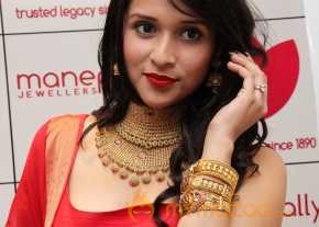 Mannara Chopra New Photoshoot photo 24