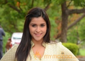 Mannara Chopra Photo Gallery photo 34
