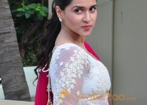 Mannara Chopra Photos photo 29