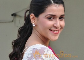 Mannara Chopra Photos photo 36