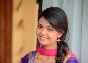 Marina Abraham photo 8