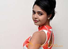Marina Abraham photo 5