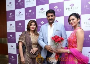 Meenakshi Dixit Latest Photoshoot photo 15
