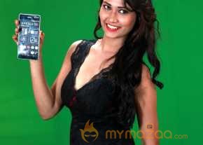  Meghana Photoshoot At Cell Point  photo 3
