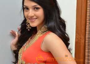  Mehrene Kaur Pirzada  photo 11