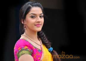 Mehrene Kaur Pirzada Saree Stills