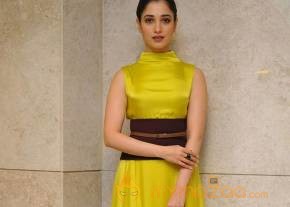 Milky Beauty Tamannah Latest Photos photo 11