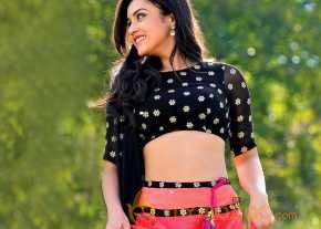 Mishti Chakraborty photo 3