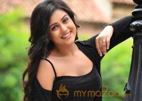 Mishti Chakraborty photo 16