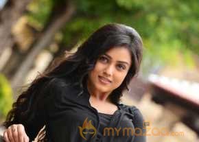 Mishti Chakraborty photo 5