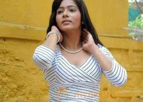 Mitraw Photoshoot At Aame Evaru Launch photo 12