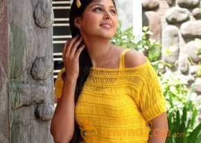 Monal Gajjar Latest Stills photo 3