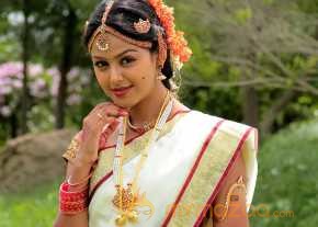 Monal Gajjar Wedding Saree Photoshoot