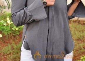 Mumaith Khan Latest Stills photo 12