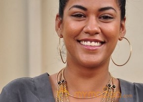 Mumaith Khan Latest Stills photo 4