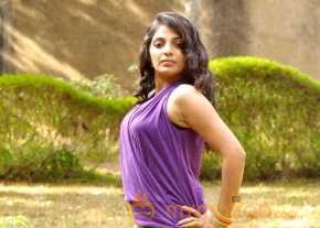  Mythili Photoshoot At Garden 