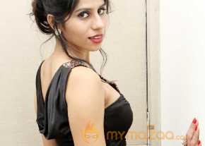 Nadia Hakani New Photoshoot photo 4