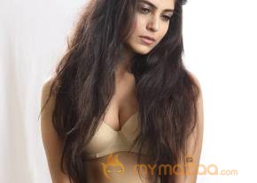 Naina Ganguly New Photos photo 26