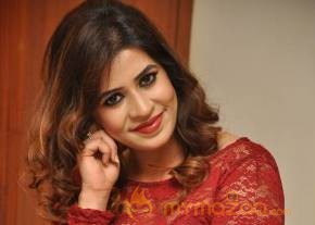Nandinee Gupta photo 8
