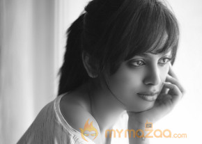 Nandita Swetha Latest Photos photo 4