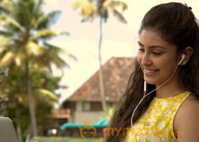 Navneet Kaur Dhillon Latest Photos photo 2
