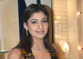 Hot and Cute Nayanthara Photo Gallery photo 69