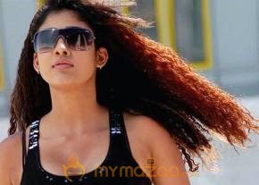 Hot and Cute Nayanthara Photo Gallery photo 157