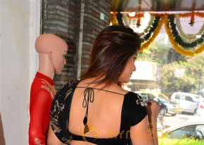 Neetu Chandra Launches Sandhya Singh New Collection photo 6