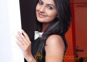 Neha Deshpande Launch Essensuals Toni Guy photo 14