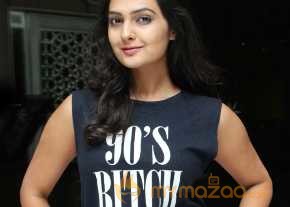 Neha Deshpande Photoshoot At Ikat Pochampally photo 13