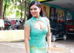 Nikesha Patel Latest Stills photo 15