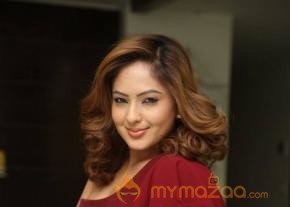 Nikesha Patel Stills At Araku Road Lo Release Press Meet photo 10