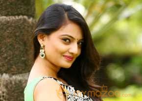 Nikitha Narayan  photo 19
