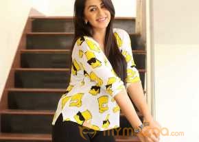 Nikki Galrani Latest Stills photo 20