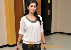 Nikki Galrani Latest Stills photo 15