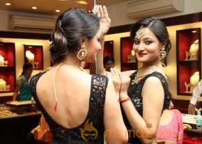 Nilofer Haidry New Pics  photo 12