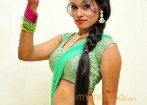 Nisha Photoshoot At Bhale Manchi Roju Movie Audio Launch photo 19
