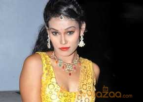  Nisha Photoshoot At Eedorakam Aadorakam Movie Audio Launch  photo 5