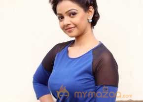 Nithya Shetty New Photoshoot photo 11