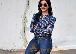 Nithya Shetty New Photoshoot photo 4