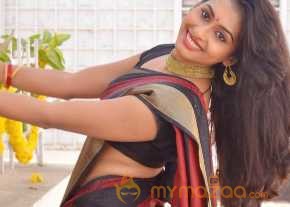 Nitya Naresh Saree Stills photo 9