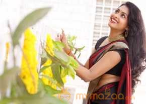 Nitya Naresh Saree Stills photo 10