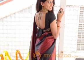 Nitya Naresh Saree Stills photo 4