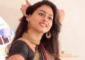 Nitya Naresh Saree Stills photo 3