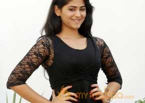Pallak Lalwani New Photoshoot photo 9