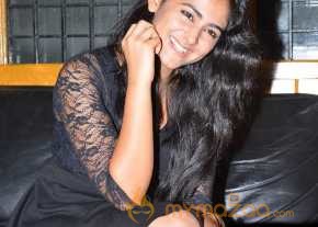 Pallak Lalwani New Photoshoot photo 18