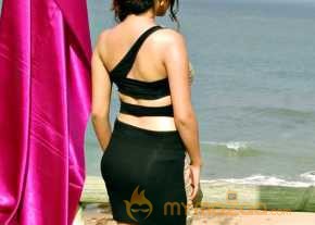  Parul Gulati  photo 15