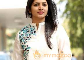 Pavani Gangireddy photo 5