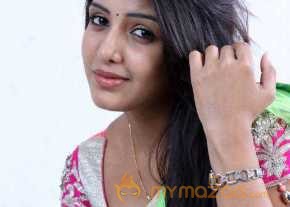 Pavani Reddy photo 4